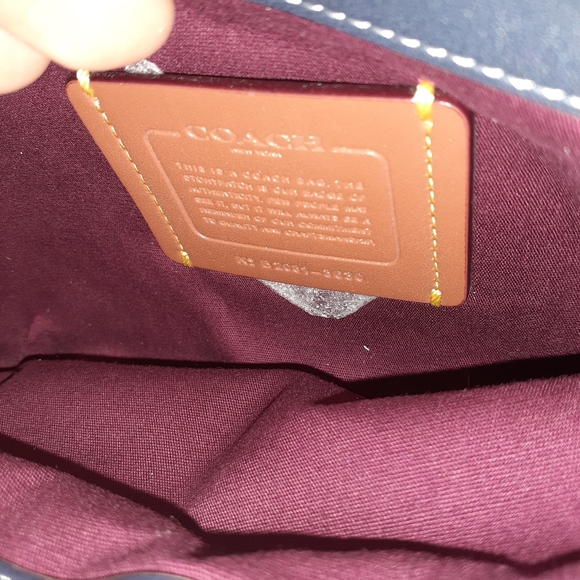 Coach 1941 | Riley Top Handle 22 Signature Chambray - Picture 9 of 13